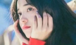 娱乐吃瓜酱女生财务自由,女生的逆袭之路